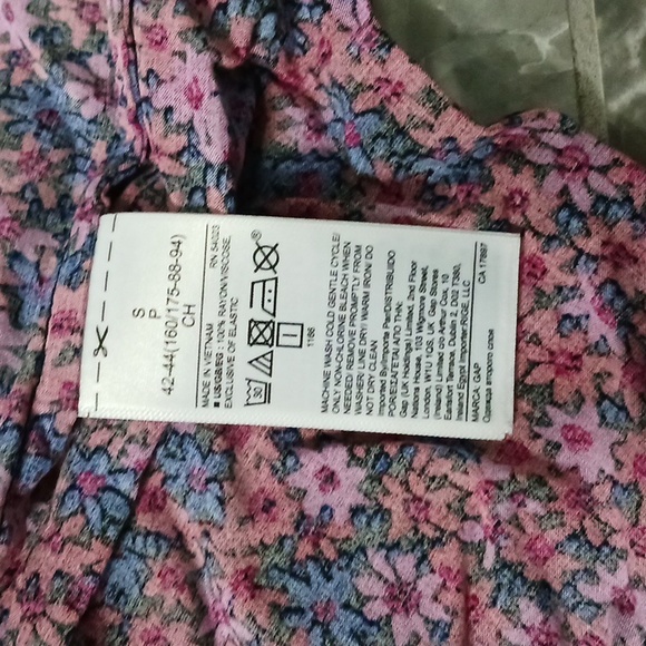 GAP Dress - Picture 6 of 6